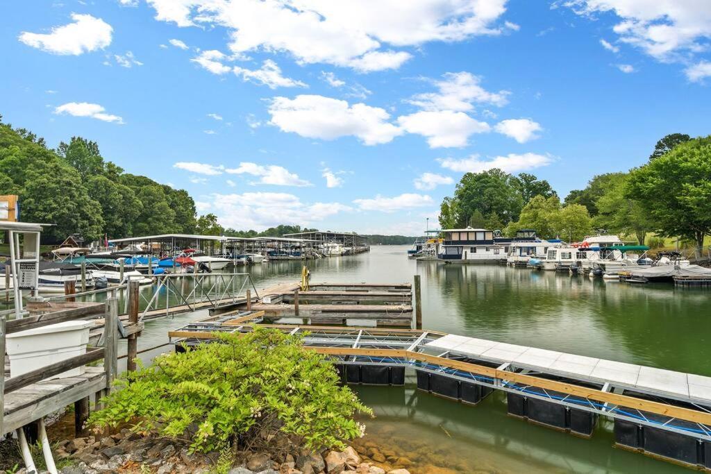 Cozy Lake Home - Jacuzzi King Bed Marina Access Мурсвілл Екстер'єр фото